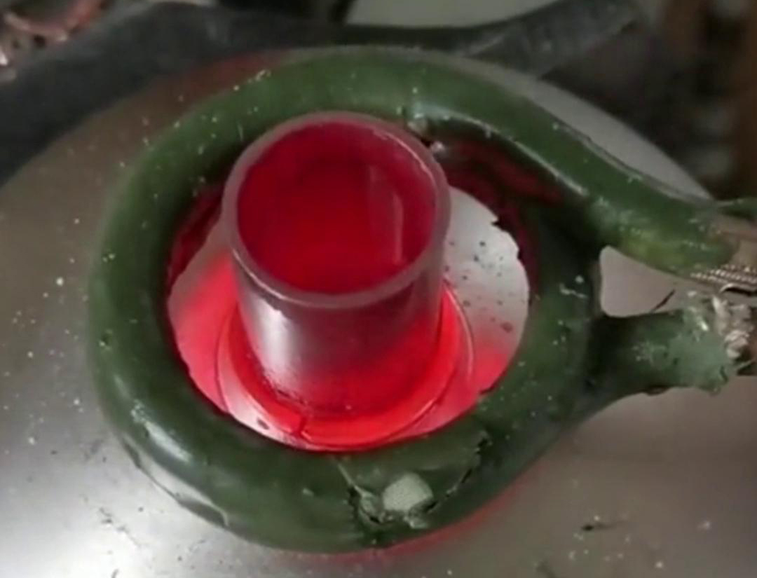 高頻焊機(jī)，不單純只是焊接銅管鋁管，還可以焊接不銹鋼鐵更各類異種金屬釬焊